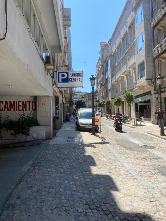 Estudio Parking Centro Puerta Del Sol Vigo Exterior foto